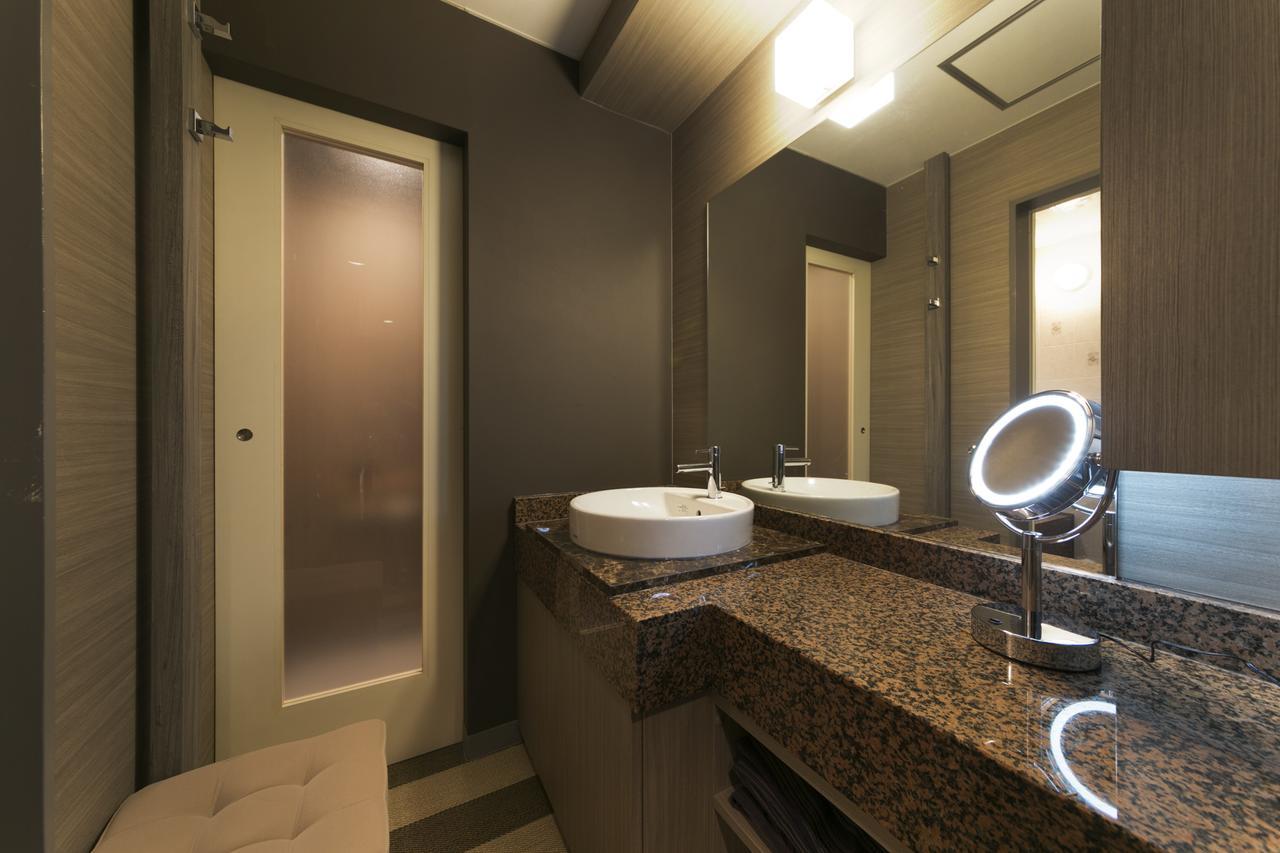 Hotel Lotus Kobe (Adults Only) المظهر الخارجي الصورة